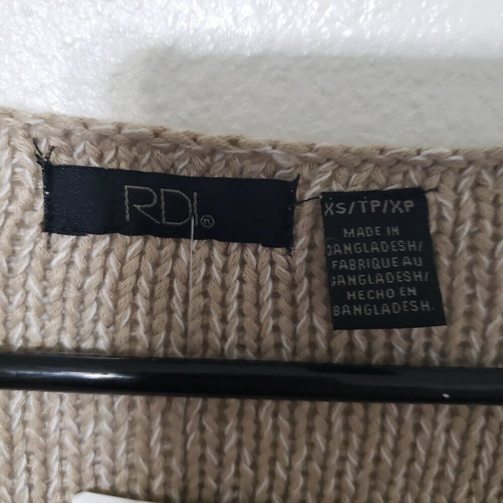 RDI Tunic Sweater - Picture 10 of 10